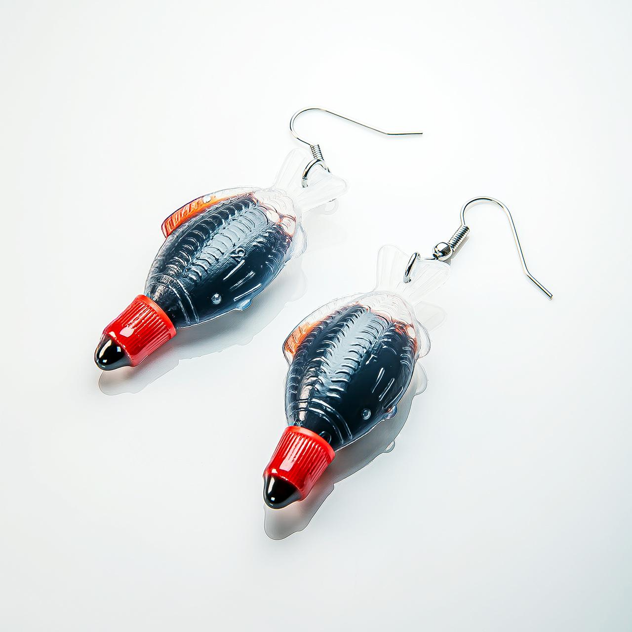 こぼれポリタレ ピアス (イヤリング変更可) | 2枚目